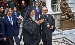 Ermeni Patrikhanesi’nin Misafirleri Vardı