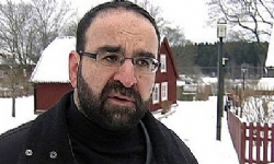 İsveç Konut Bakanı Kaplan İstifa Etti