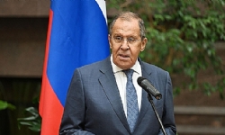 Lavrov hopes no authorities will destroy Armenia-Russia ties