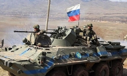 ​Rus barış güçleri Dağlık Karabağ`dan çekilmeye başladı! Peskov doğruladı