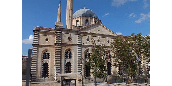 Antep’te Ermenilerin izleri siliniyor: Kilise camiye, konaklar kafeye dönüştürüldü