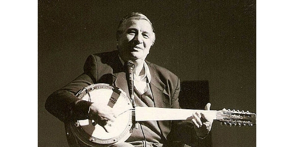 8 Ağustos, ünlü Ermeni sanatçı Aram Tigran`ın ölüm yıldönümü