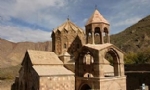 İran’da Müşahit Sp. Stepanos Ermeni Manastırı çan kulesi restorasyonu sona erdi