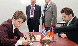 Levon Aronyan-Magnus Carlsen karşılaşması beraberlkle sonuçlandı