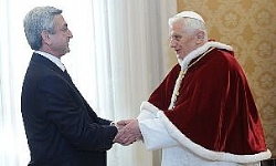 Serj Sarkisyan ve Papa, nesillerin Hıristiyanlık değerleriyle eğitimi meselesini değerlendirdi