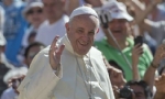 Papa: Her Kilise Bir Mülteci Aileyi Ağırlasın