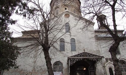 Tiflis Ermeni Mimarisi Mucizesinin Yeniden Doğdu; Sb. Gevorg Kilisesinin Meshi