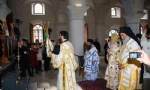 İzmir`de Kilise Restore Edildi 100 Yıl Sonra Ayin Yapıldı