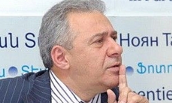 Ermenistan Eski Savunma Bakanı, Azerbaycan`ın Savaş Başlatma Olasılığı Çok Küçük