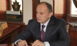 Ermenistan Savunma Bakanı: Hasmın Hayal Bile Edemeyeceği Silahlarımız Var