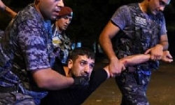 Gece Erivan’da 165 Yurttaş Polis Merkezlerine Sevk Edildi- Adli Durumlarına İlişkin Bilgi Verilmedi