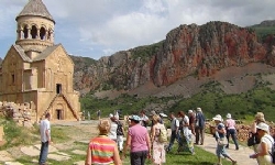 2016`nın İlk 6 Ayında Ermenistan’a Gelen Turistlerin Sayısı Yüzde 2.4 Oranla Arttı