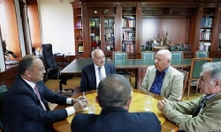 Ermenistan Savunma Bakan Vekili ABD’li Emekli Albayı Kabul Etti