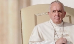 Papa Suriye`de Barış İçin Yalvardı