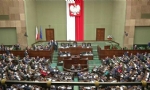  Polonya`da Gösteri Önceliği Devlet Ve Kilise`de