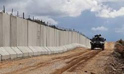 ​Türkiye Ermenistan sınırına da duvar inşa ediyor