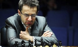 ​Sinquefield Satranç Kupası: Birinci turda Aronian yendi
