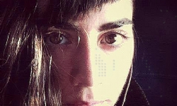 Ամերիկահայ Երաժիշտ KARYYN-ի Ստեղծագործութիւնը «Փիչֆորք»-ի Կողմէ Լաւագոյնը Ճանչցուած է