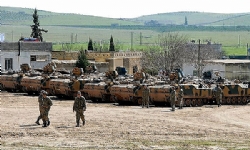 Թուրքիա Կը Պատրաստուի Սեպտեմբերին Սուրիոյ Մէջ Նոր Զինուորական Գործողութիւն Շղթայազերծելու