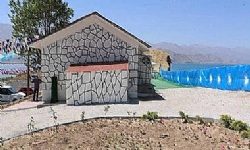 Ermeni mezarlığına yapılan tuvalet ve yapılar kaldırılacak
