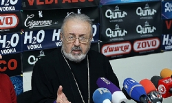 Ateşyan: Devlet beni Ermenileri patrik vekili olarak tanıyor