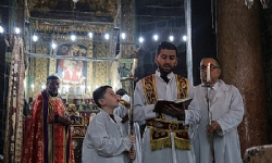 ​Diyarbakır`lı Ermeniler, Süryani Kilisesindeki Noel ayinine katıldı