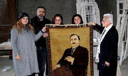 Krikor Zohrab’ın tarihi halı portresi Ermenistan’a getirildi
