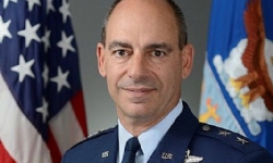​ABD Hava Kuvvetleri Komutanı Ermeni Jeffrey Harigian