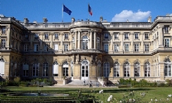 Fransa’dan Aliyev’in işgalci açıklamalarına tepki