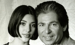 Kim Kardashian`dan babası hakkında duygulandıran paylaşım