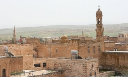 Torba yasa kabul edildi: Süryani ibadethaneleri sahiplerine devredilecek