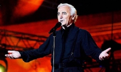 Charles Aznavour hastaneye kaldırıldı