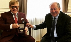 ​Elton John: Ermenistan’da hissettiğimiz sevgiyi hiç bir şey durduramaz