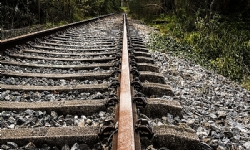 ​Şirak Valisi’nden Ermenistan Başbakan’ına Gümri-Kars demiryolu önerisi