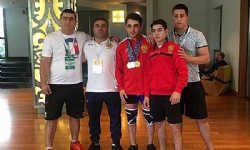 ​Genç Ermeni halterciler, Avrupa Halter Şampiyonası`nda 2 altın madalya kazandı