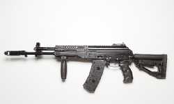 ​Ermenistan`da Kalaşnikof AK-12 ve AK-15 tüfekleri üretilecek