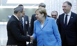 ​Almanya Başbakanı Angela Merkel bugün Ermenistan`ı ziyaret ediyor