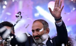 Ermenistan Başbakanı Nikol Paşinyan’ın istifasına saatler kaldı!