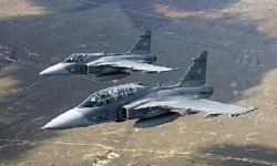 ​İsveç Ermenistan’a savaş uçakları teklif etti