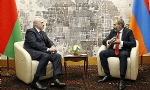 ​Aleksandr Lukaşenko Paşinyan`dan özür diledi