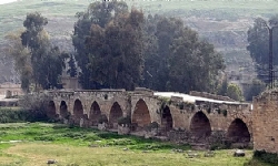 Suriye’de cihatçılardan Hristiyan kentine saldırı