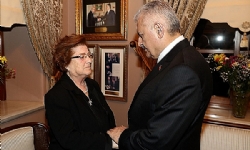 Binali Yıldırım, Mutafyan’nın annesi ile Cemaat Sözcüsü Şirinoğlu’na taziyelerini iletti