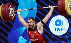 Ermeni sporcu Avrupa Halter Şampiyonasında altın madalya kazandı ve şampiyon oldu