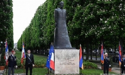 Fransa`da ilk kez 24 Nisan`da resmen Ermeni Soykırımı`nı Anma Günü etkinlikleri düzenlendi