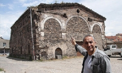 Tomarza`daki tarihi Ermeni kilisesi restore edilmeyi bekliyor