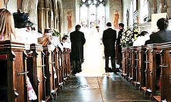 ​Misyonerlerden `evlilik` tuzağı
