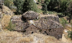 Sivas`ta Tugay içerisindeki Ermeni kilisesi restore edilecek