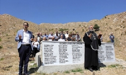 ​Sivas`ta Ermeni mezarlığında ayin