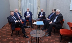 ​Ermenistan ve Azerbaycan Dışişleri Bakanları Bratislava`da bir araya geldi