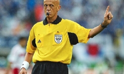 İtalyan futbol hakemi Collina kendisinin yasadışı yollardan Ermeni çocuklar evlat ettiğini iddia ede